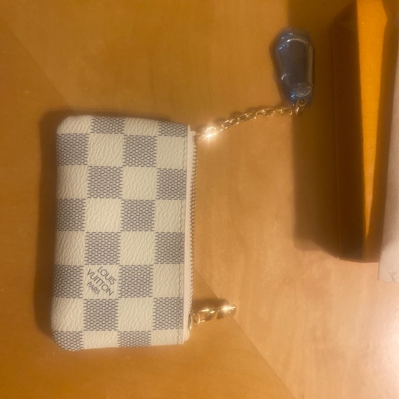 Key Pouch - Picture 3 of 6